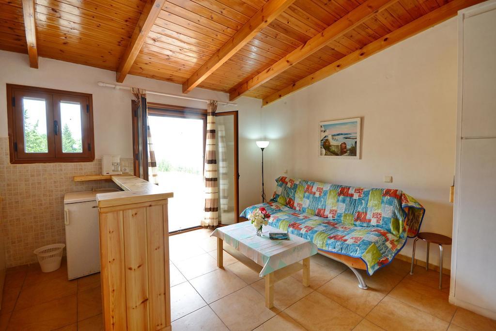 Liokorni Village Gaios Ruang foto
