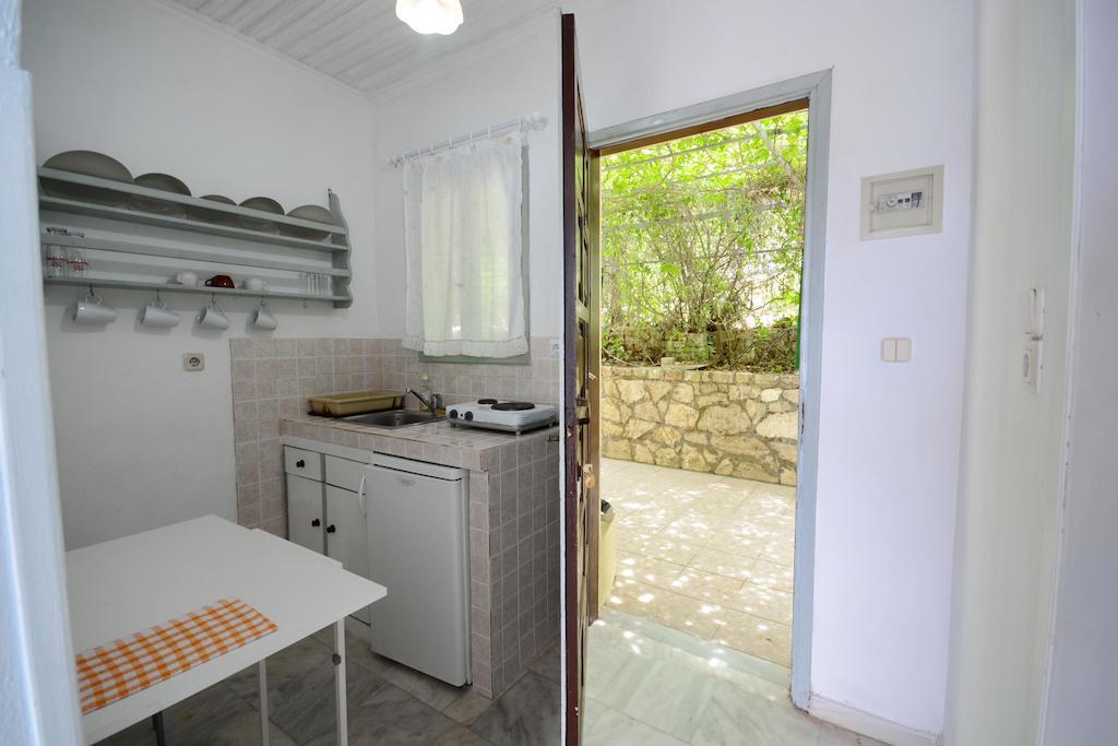 Liokorni Village Gaios Ruang foto
